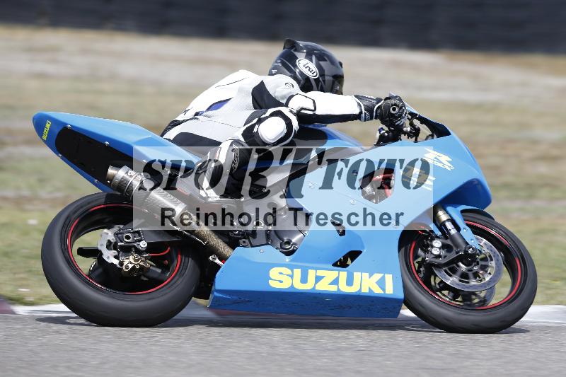 /37 09.08.2026  Pluess Motosport ADR/Freies Fahren/73